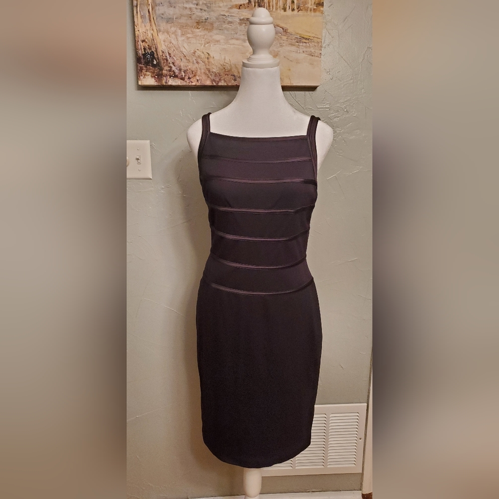 White House Black Market dress size 4